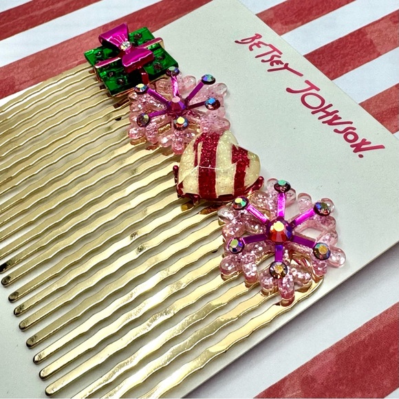 Betsey Johnson ‘Pink XMAS’ Hair Comb & Hair Pin Set NWT/HTF! - Picture 3 of 15